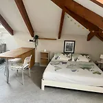 Loft Centro Storico Tommaso Apartment