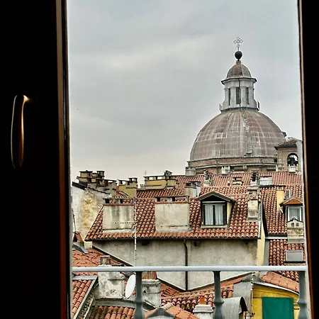 Loft Centro Storico Tommaso