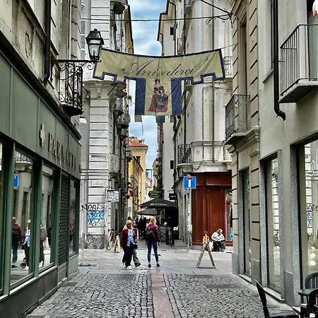 Loft Centro Storico Tommaso * טורינו