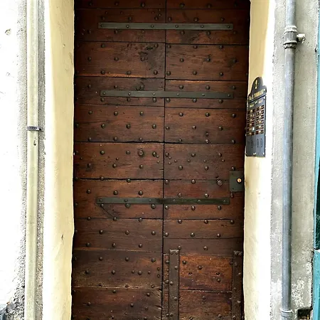 Loft Centro Storico Tommaso 公寓 *